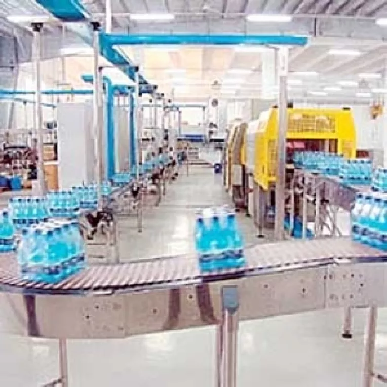 1 miliard de lei, cheltuiala cu apa minerala 
