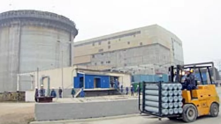 2,2 miliarde de euro pentru Unitatile 3 si 4