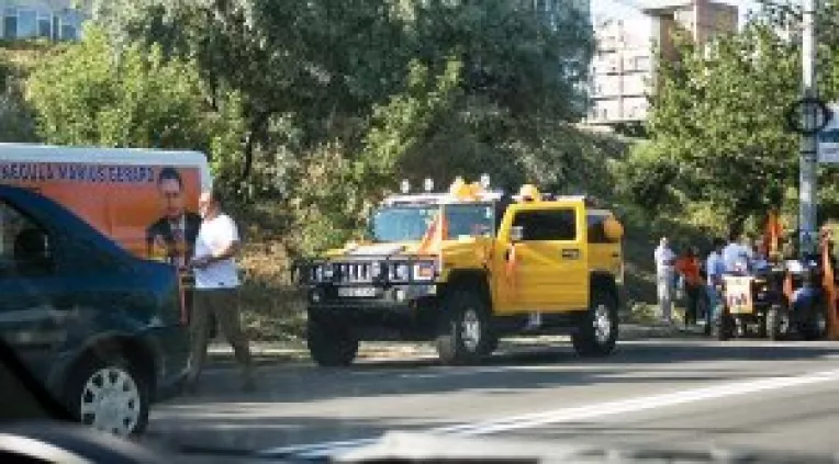 60.000 de galateni au decis viitorul