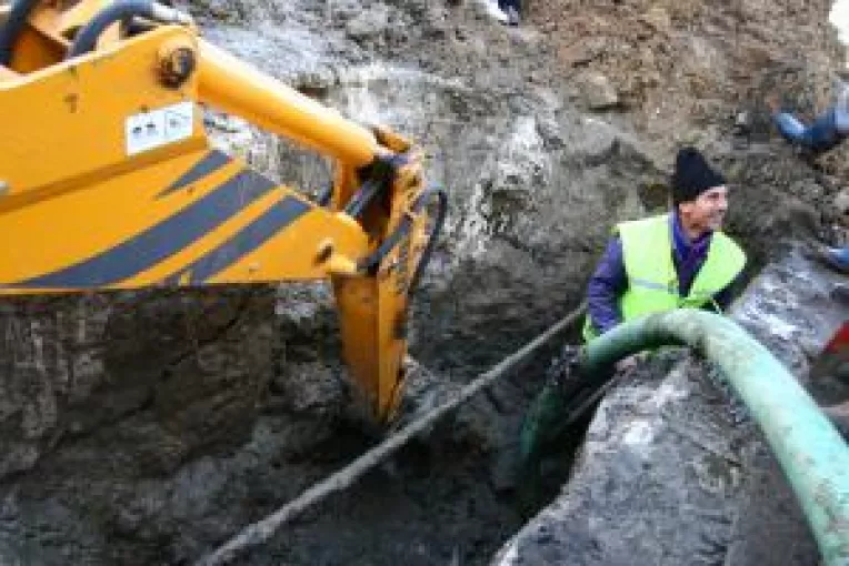 67 de milioane de euro pentru retelele Craiovei