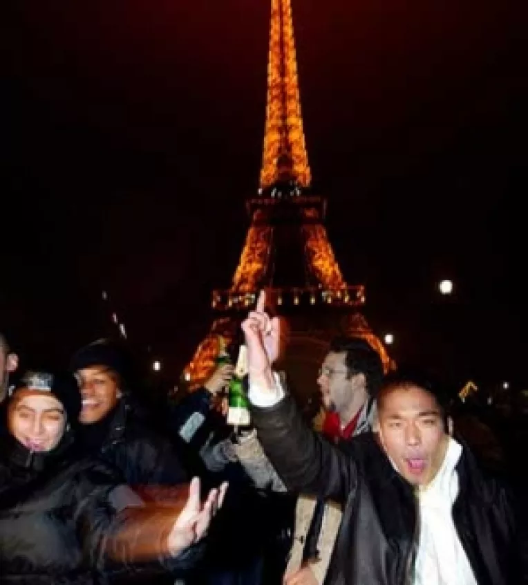 Agentiile de turism au scos ofertele  pentru Revelionul 2007-2008