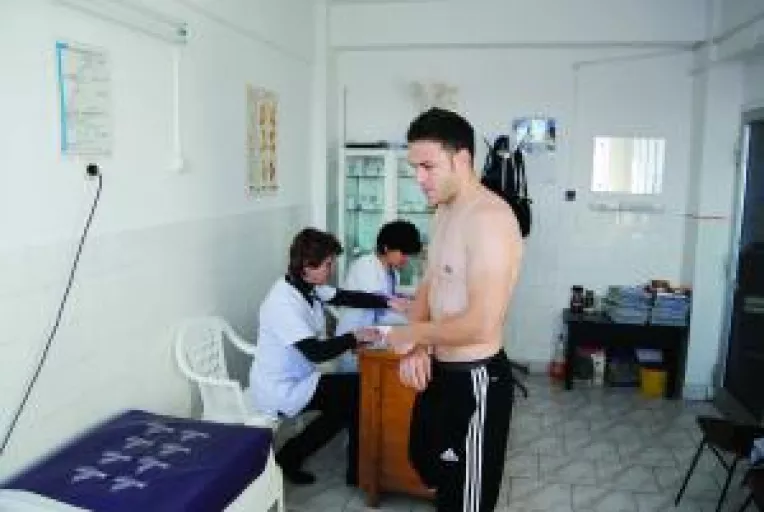 Aluministii au scapat de doctori