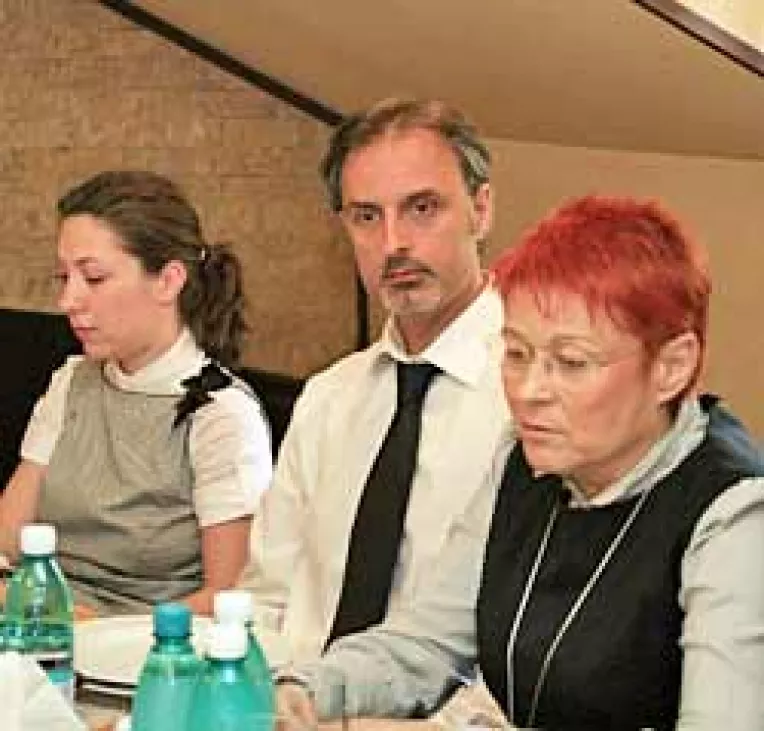 Brokerajul de credite, o activitate in folosul clientilor, dar platita de banci