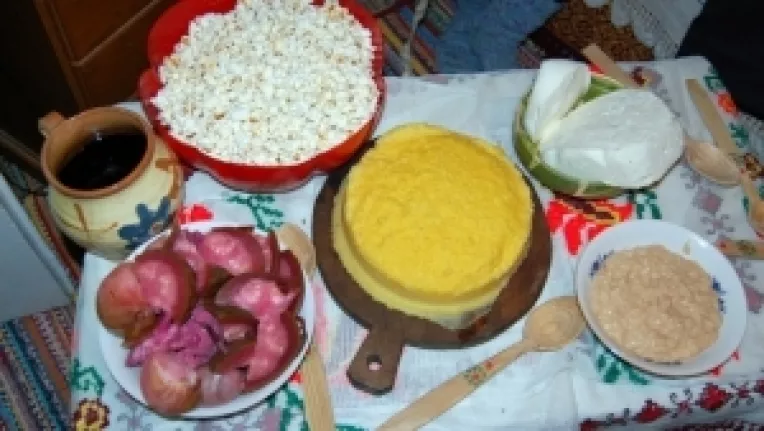 CALENDAR CRESTIN ORTODOX: SAMBATA LASATULUI SEC DE CARNE