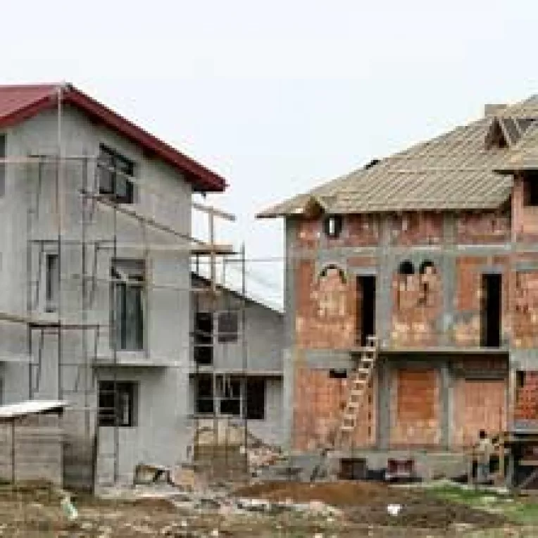 Casele noi, mai scumpe in 2007