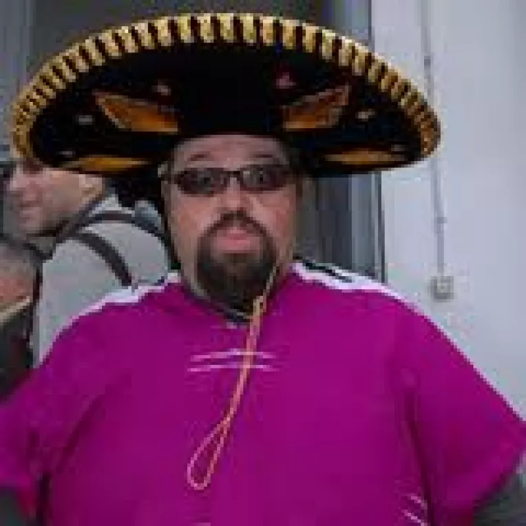 Ce face un permis auto obtinut fraudulos: Piedone luat cu arcanul in oastea UNPR
