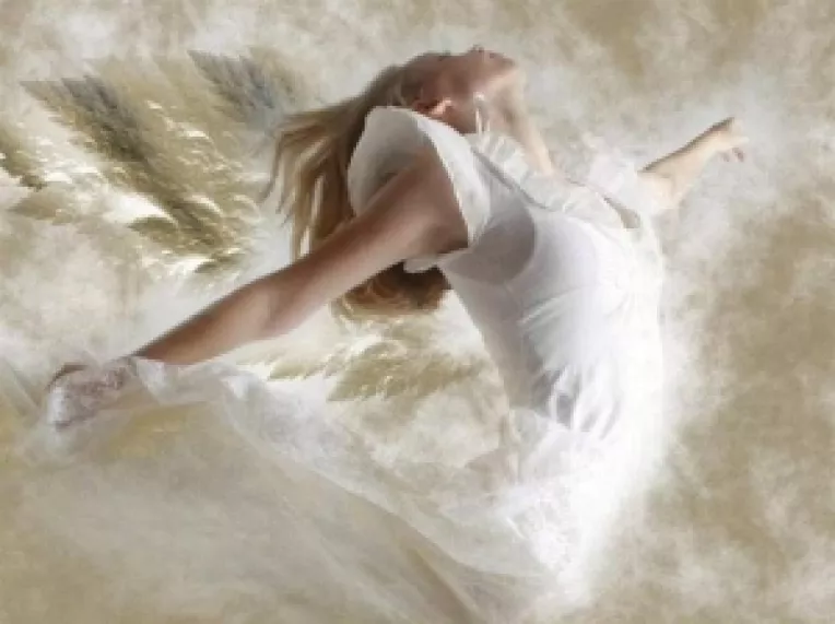 Ce inseamna cand visezi femei