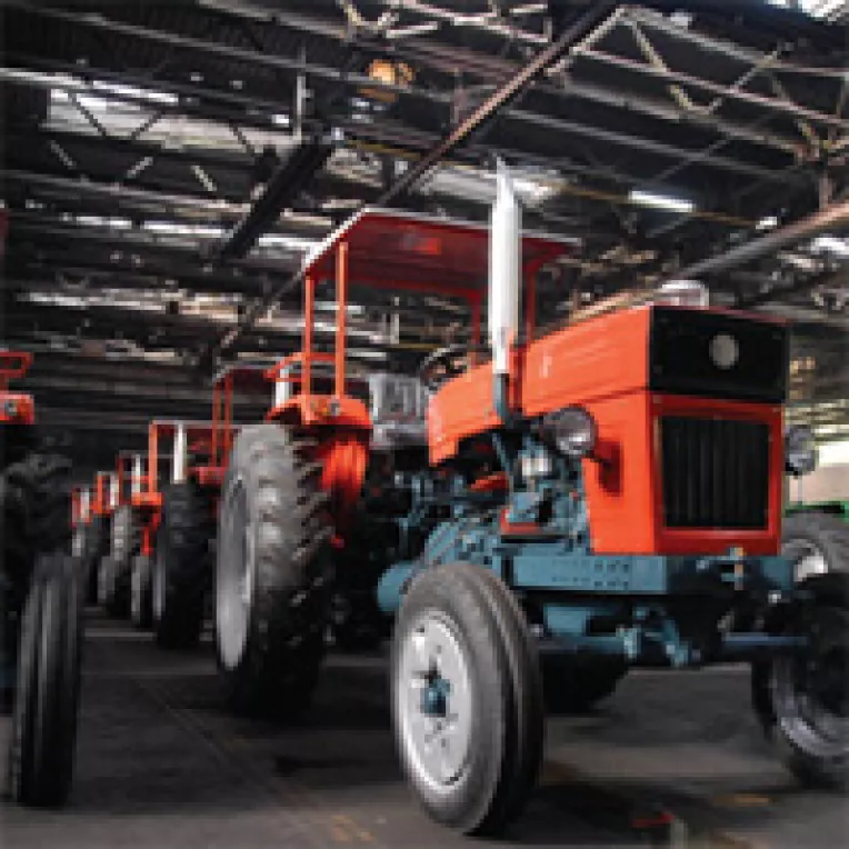 CE si-a dat acordul pentru vanzarea Tractorul Brasov