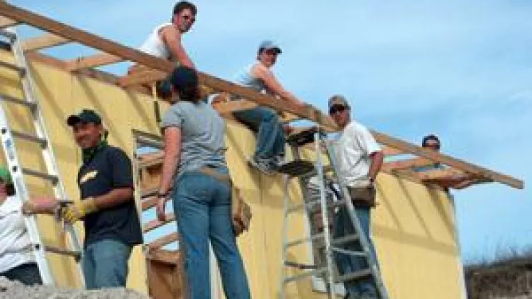 Ce trebuie sa faceti pentru a munci in UE