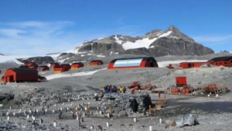 Cea mai calduroasa zi a verii australe: 18,3 grade Celsius la baza Esperanza