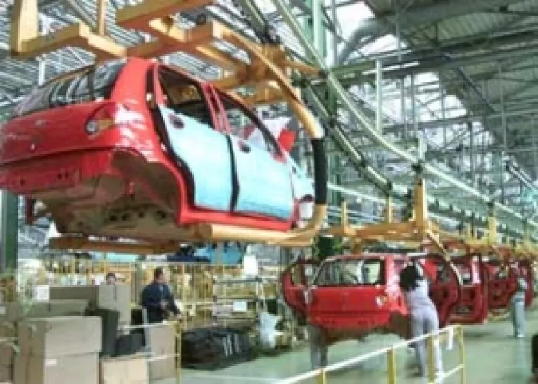 Contractul pentru privatizarea Automobile Craiova a fost semnat si in limba romana