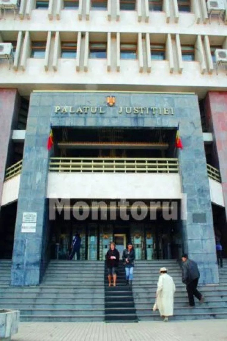 Cotizatiile de sindicat, retinute de banci