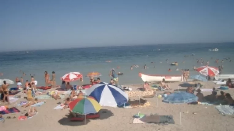 Creste numarul romanilor care isi petrec vacanta pe litoralul romanesc