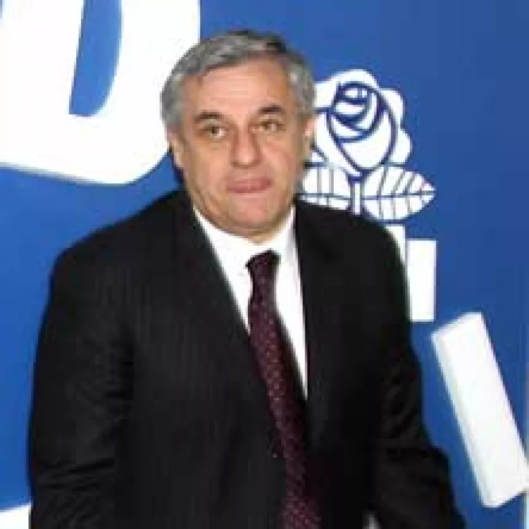 Dan Ioan Popescu o-ntoarce ca la PSD Bucuresti