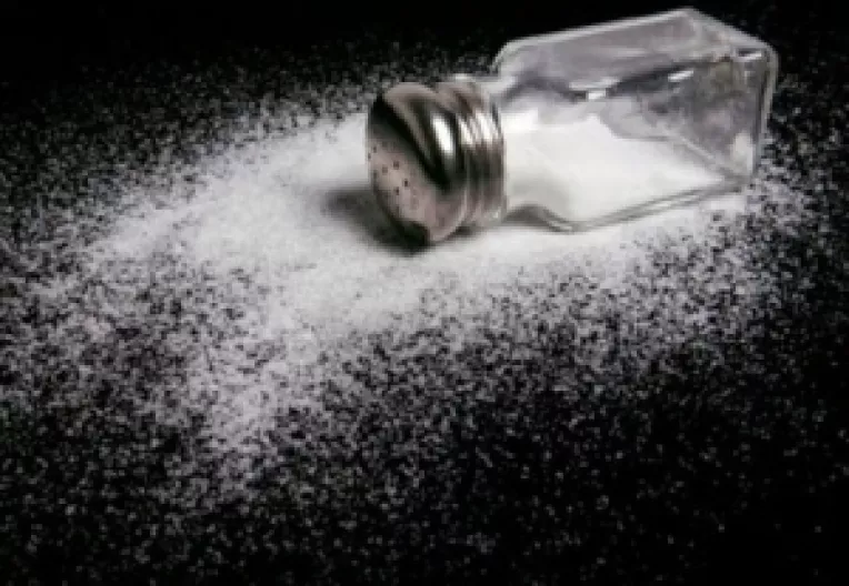 Deficienta de iod si chimicalele din alimentatie, cauze ale cancerului