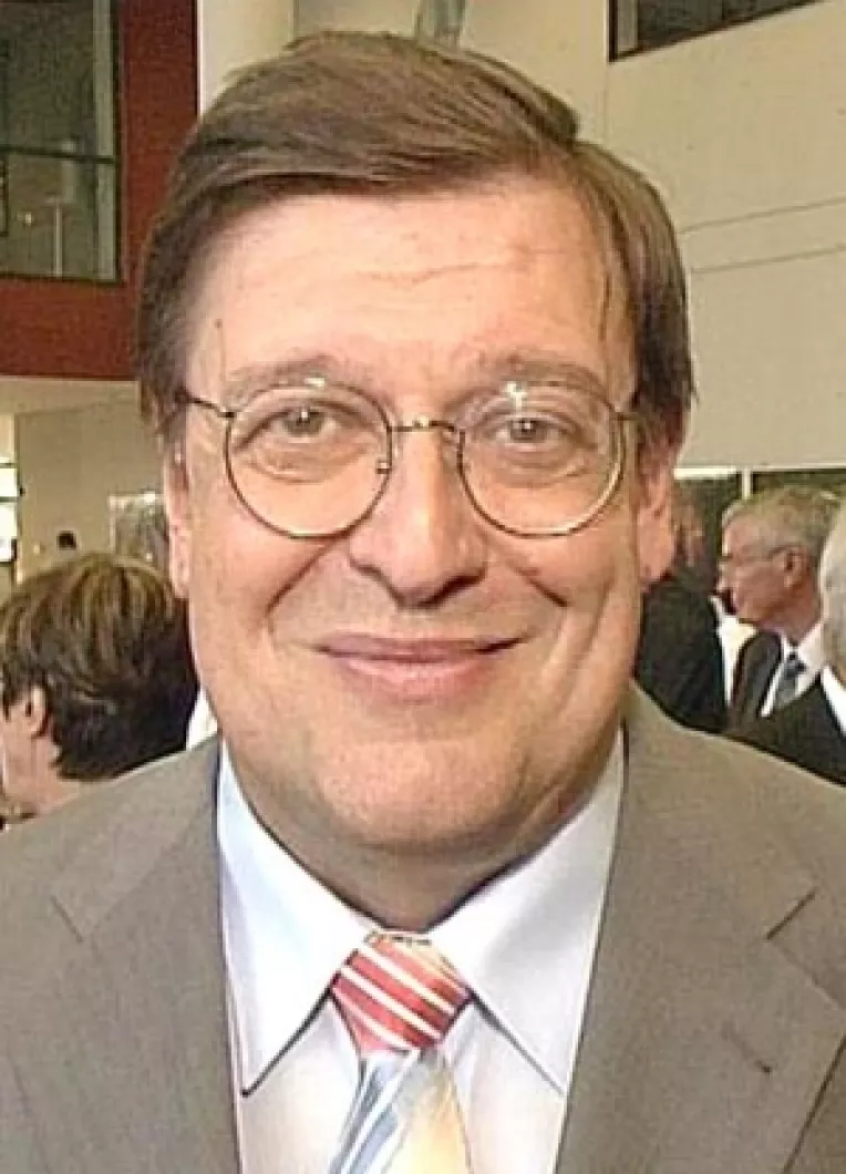 Deputat german, acuzat de pornografie infantila