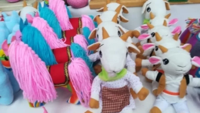 Doina Popovici: Pisici si caluti cu lavanda!