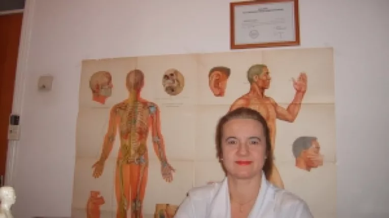 Dr. Iuliana Avadanei: "Tratamente homeopate pentru acnee!"