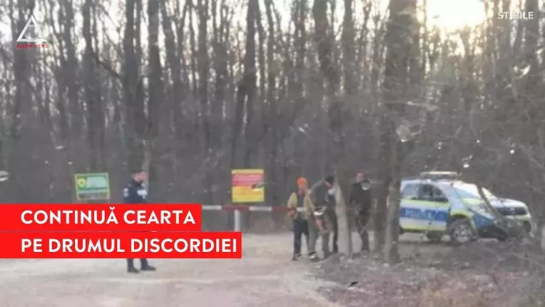 Drumul prin Padurea Baneasa care ajunge in cartierul Greenfield a fost blocat din nou