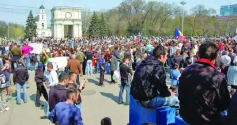 Dupa Romania, Voronin acuza Serbia de implicare in protestele de la Chisinau