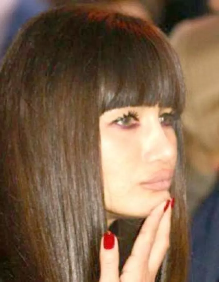 EBA a ajuns europarlamentar cu 100.000 euro