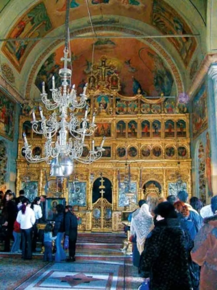 Gandurile unui poet, duminica la biserica