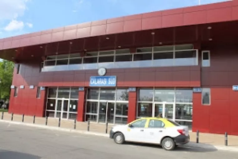 Gara in care zilnic sosesc 6 trenuri si pleaca tot atatea: Calarasi Sud