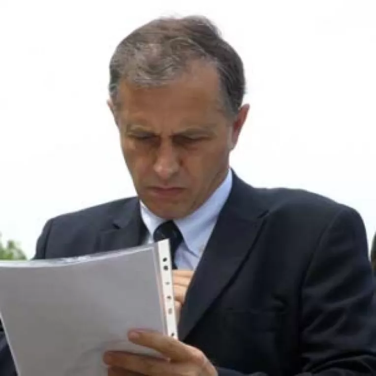 Geoana va depune motiunea, dar va lua in calcul si discutii