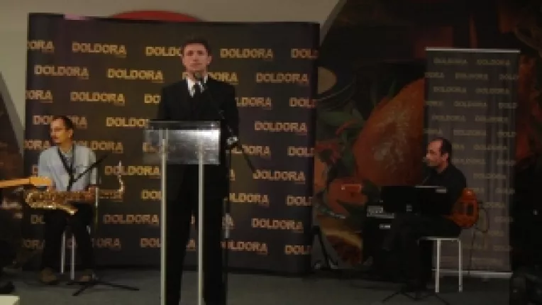 Gica Popescu a creat 1.800 de locuri de munca prin investitia in Doldora Bazaar