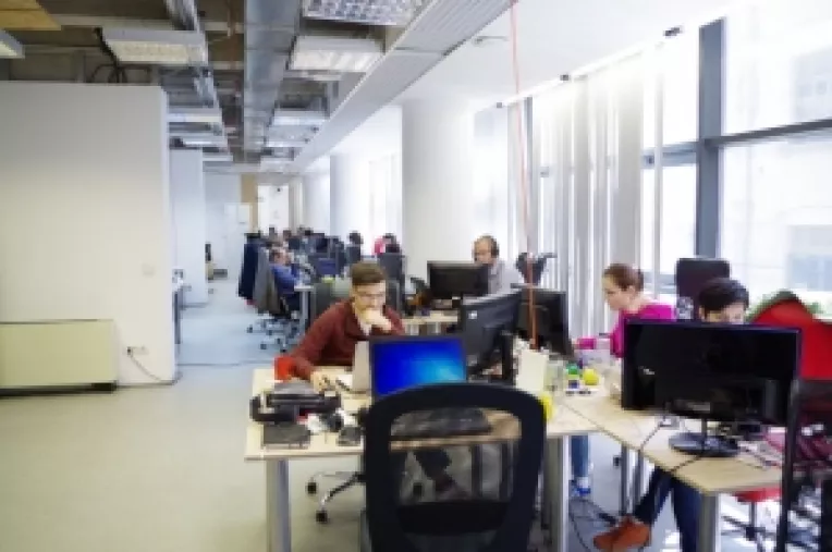 HUB-uri din Bucuresti, gandite pentru comunitatile de freelanceri sau persoane care vor sa diversifice spatiile in care isi petrec timpul de lucru