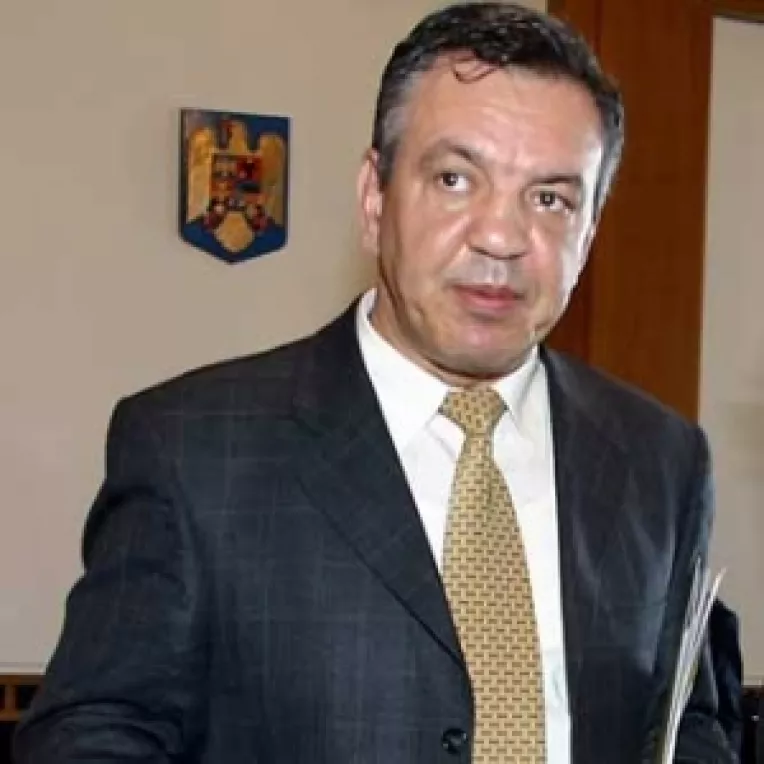 In replica la teoria democratilor, liberalii promit cresterea ajutoarelor de caldura
