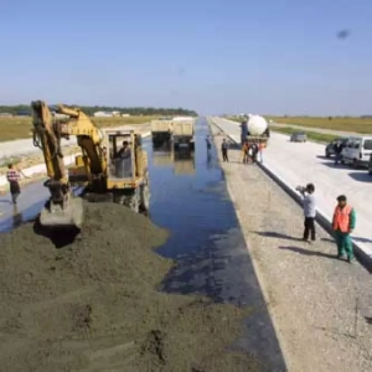 In urmatorii 7 ani vom avea 1.800 km de autostrada