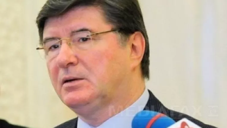 Ioan Chelaru: Parlamentul ar putea cere lamuriri Comisiei de la Venetia sau explicatii de la Curtea Constitutionala 