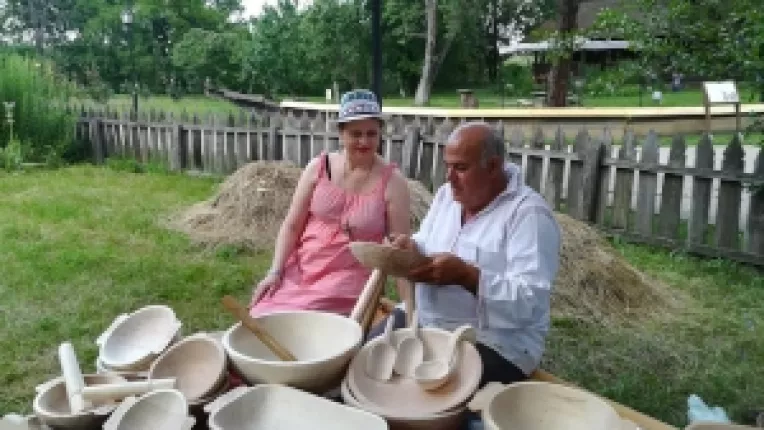 Iordan Lepadatu: Lemnul este cald si respira odata cu noi!