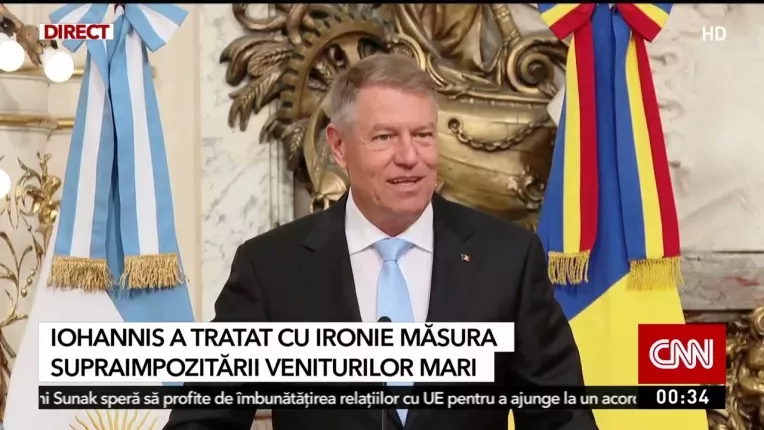 Klaus Iohannis, amuzat de propunerea ca bugetarii care castiga mai mult decat el sa fie supraimpozit