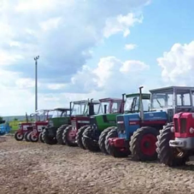 La Brasov se vor produce 10.000 de tractoare anual 
