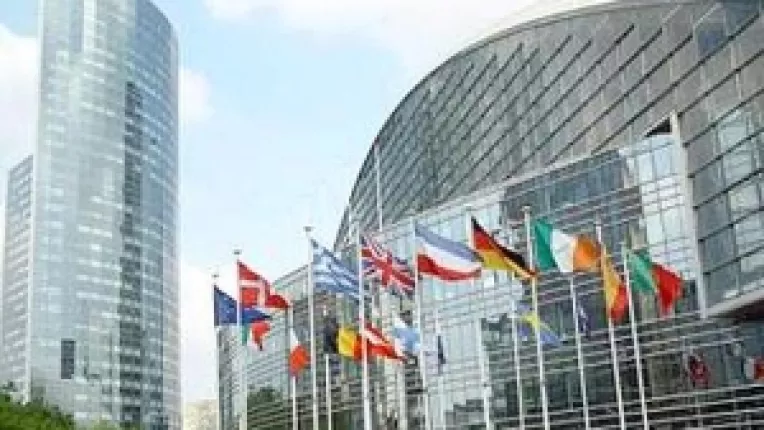 Letonia a primit un miliard de euro de la CE