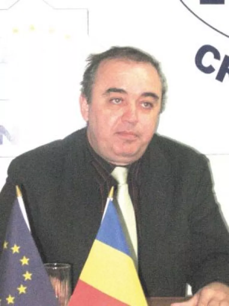 Lupta pentru sefia PNTCD, doar in capul liderului taranist