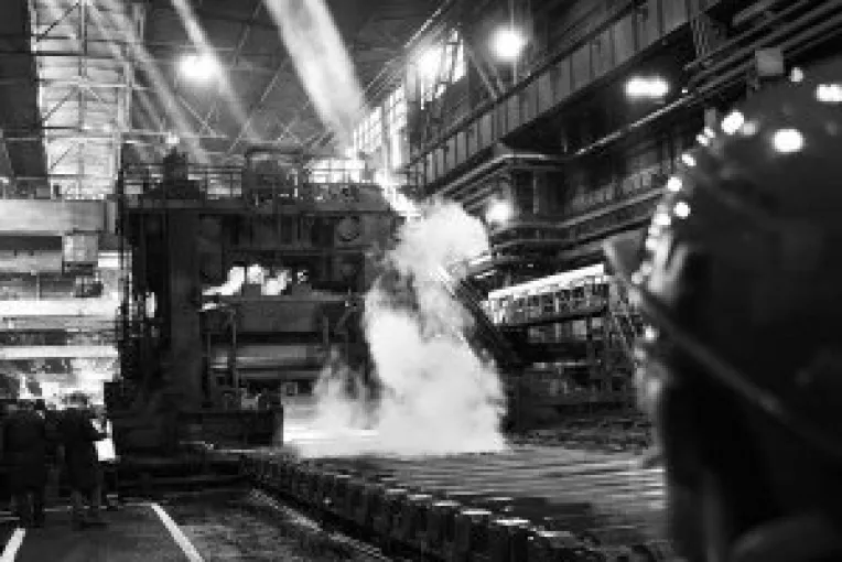 Mai putina tabla groasa!