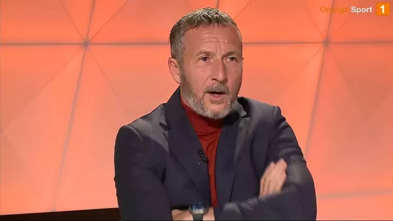 Meme: "Asist la un val de critici. Tot ce facem noi e gresit, ce face Gigi, ce fac antrenorii"