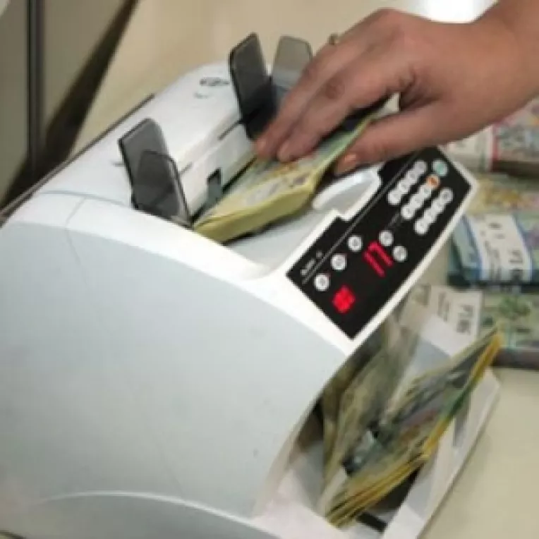  Moneda nationala s-a apreciat pana la un nou maxim al anului, cursul BNR fiind de 3,4763 lei/euro