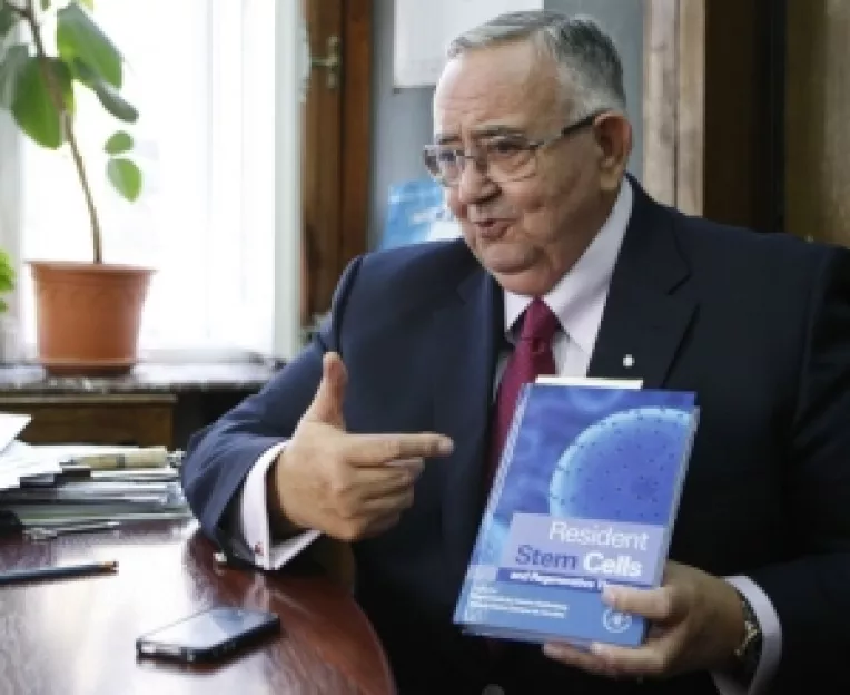 O personalitate marcanta a medicinei romanesti care merita Premiul Nobel: Academicianul Laurentiu Mircea Popescu, descoperitorul telocitelor (3)