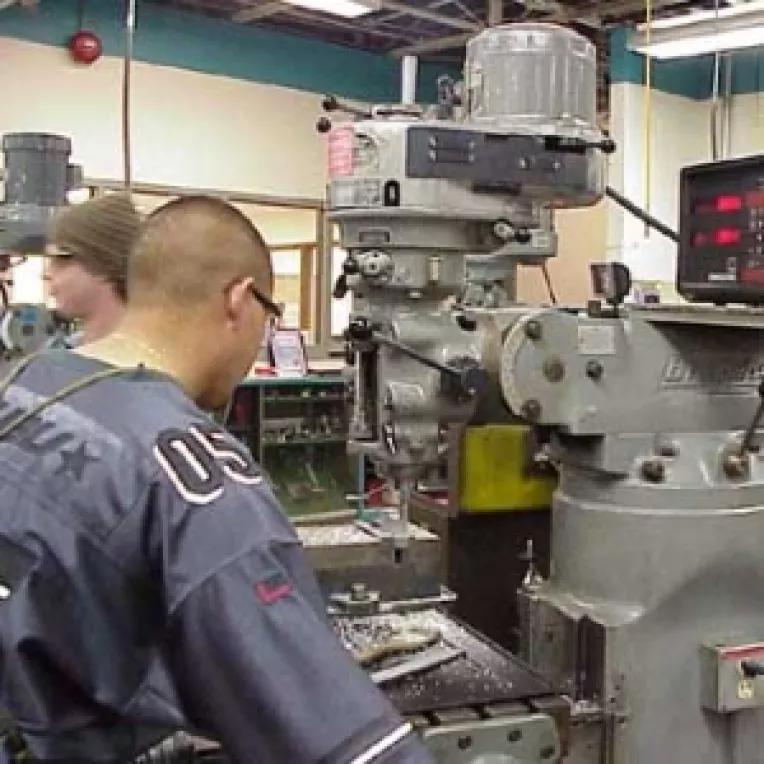 O treime dintre straini si-au pus investitiile in asteptare