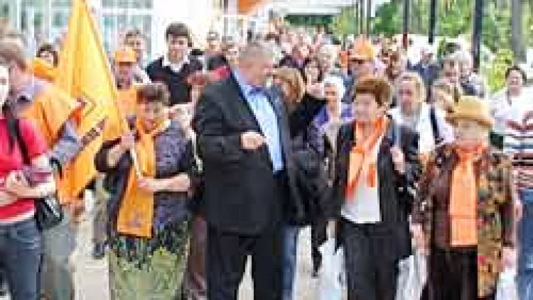 Onaca a tuns iarba din locurile de joaca pentru copiii din Flamanda