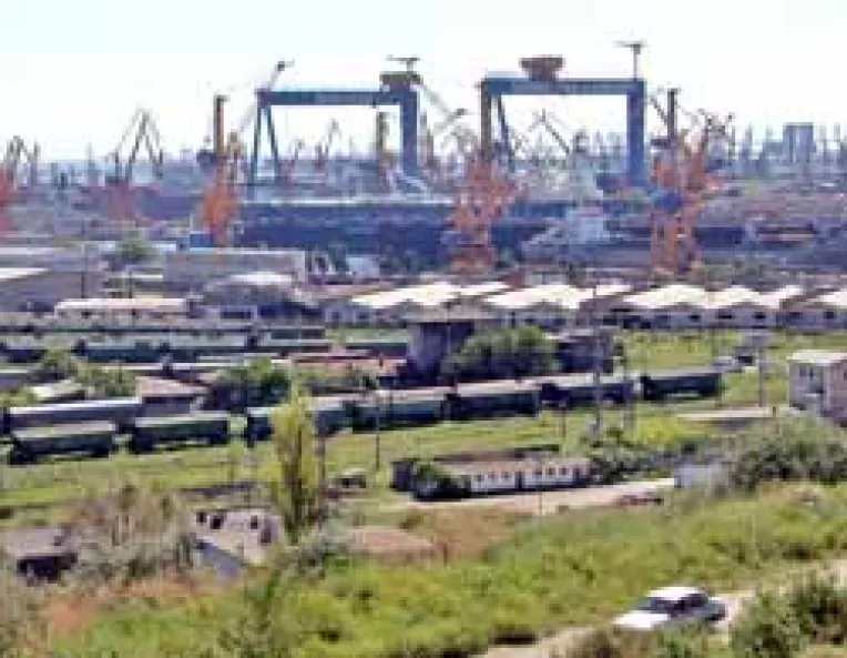 Organizatia Mondiala a Muncii, chemata sa aplaneze certurile din Portul Constanta