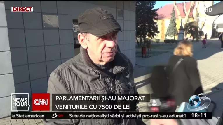 Parlamentarii si-au majorat veniturile