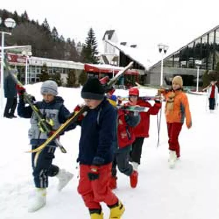 Patronii din turism promit ca nu vor scumpi tarifele in 2007