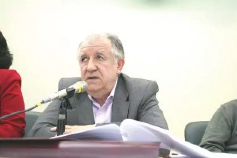 PC Galati vrea sa-l induplece pe Durbaca sa candideze