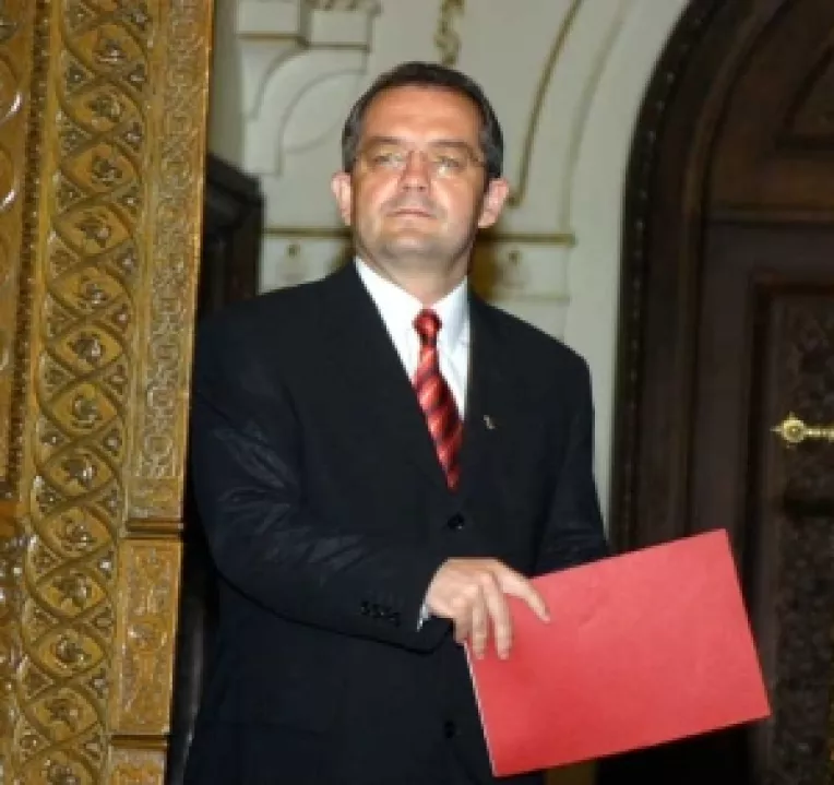 PD a pregatit excluderile cu o zi inainte de motiune