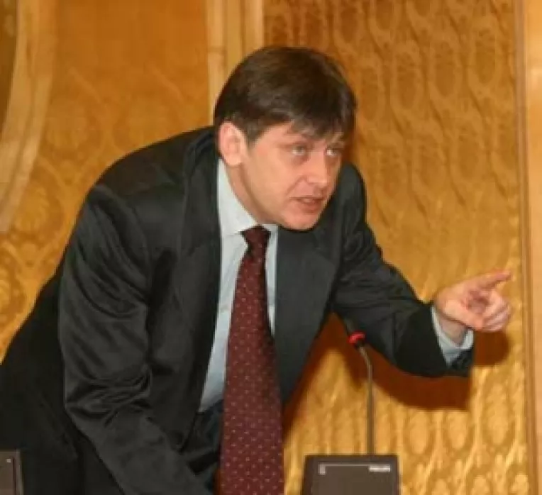 PNL, neinteresat de un cuplaj cu PSD